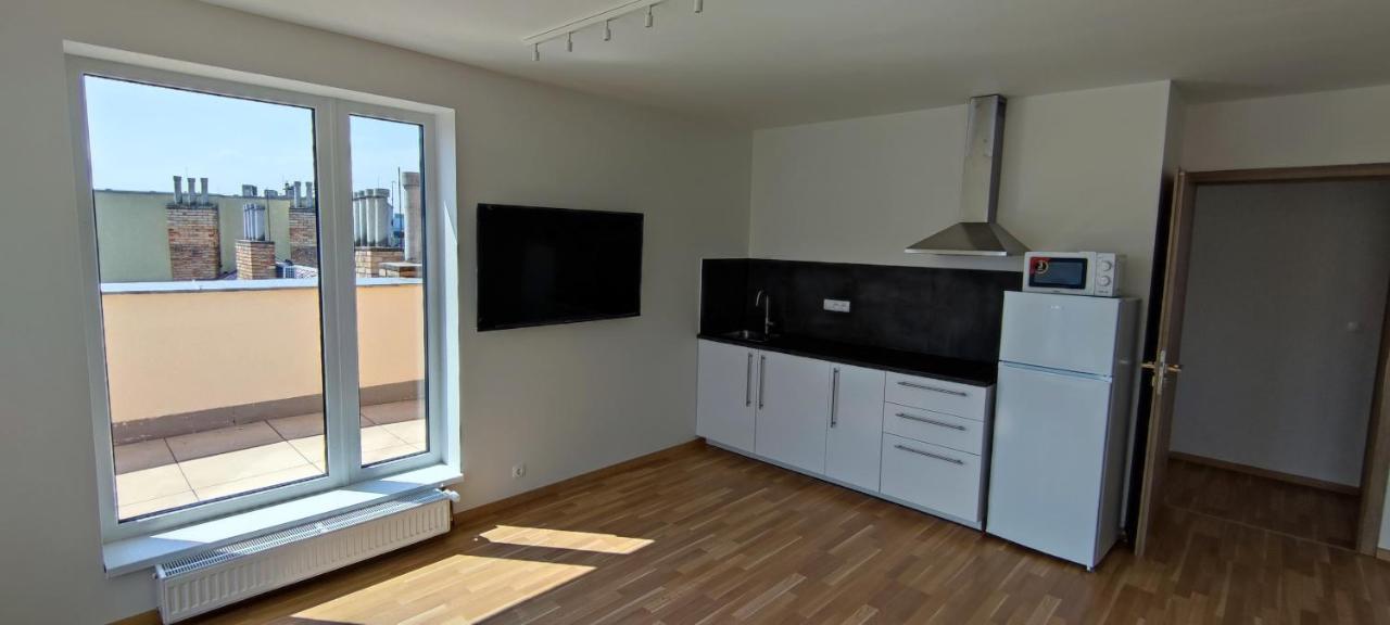 Penthouse # 81 With Panoramic City View In Elite Rezidence With Free Parking Prag Eksteriør billede