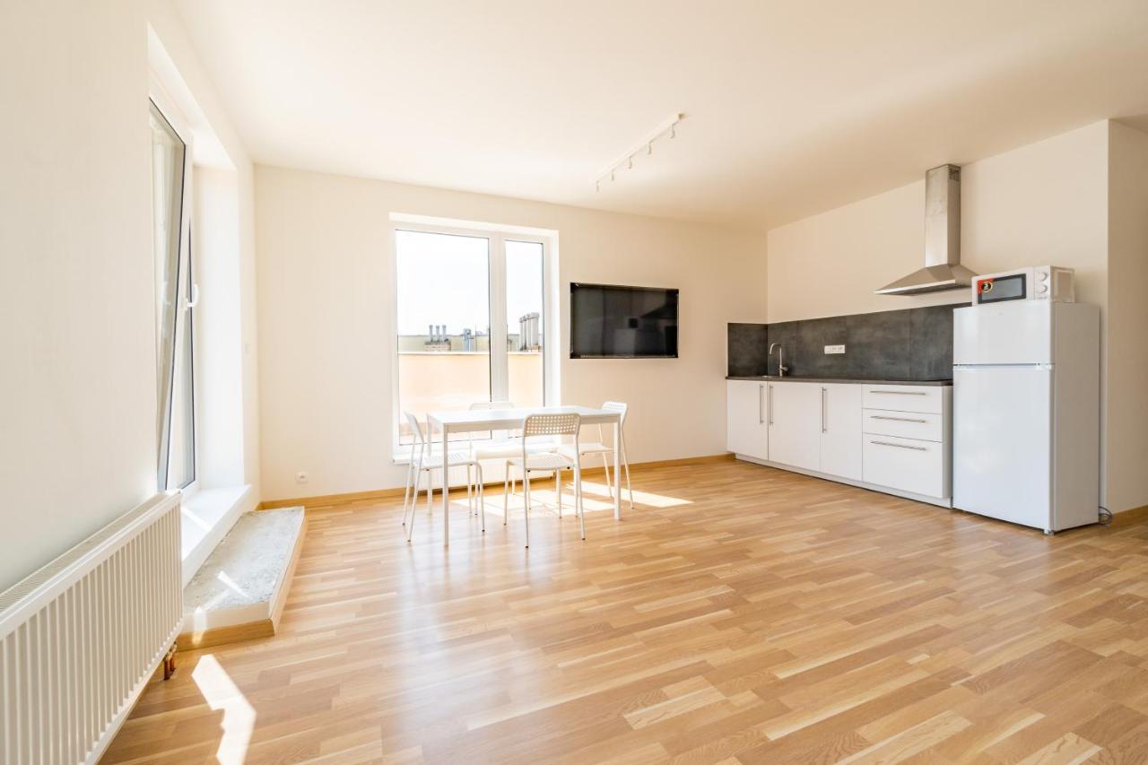 Penthouse # 81 With Panoramic City View In Elite Rezidence With Free Parking Prag Eksteriør billede