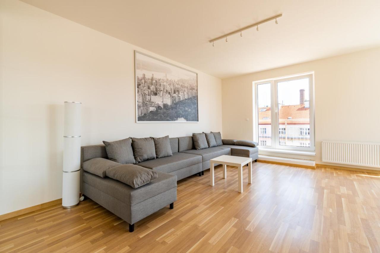 Penthouse # 81 With Panoramic City View In Elite Rezidence With Free Parking Prag Eksteriør billede